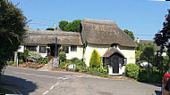 The Thatched Tavern outside