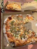 Napoli Kosher Pizza food