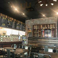 Dickey's Barbecue Pit inside