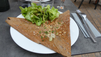 Creperie Lou Dotze food