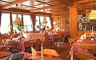 Gasthaus Hirschen inside