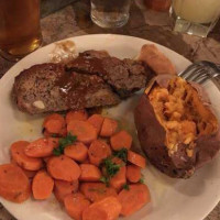 Ted's Montana Grill food