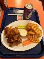 Atomic Wings food