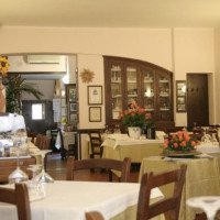 Antica Trattoria Di Pietro food