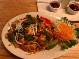 Basil Thai Cuisine food