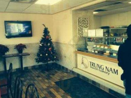 Trung Nam French Bakery inside