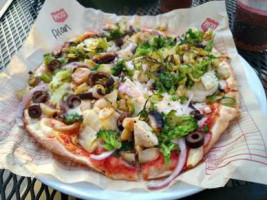 Sgt Pepper Pizzeria food