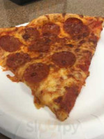 Mark's Pizzeria food