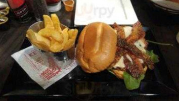 Red Robin Gourmet Burgers And Brews food