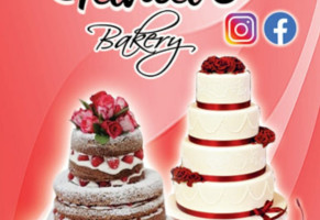 Monse's Bakery food