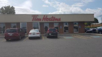 Tim Hortons outside