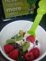 Menchie's Frozen Yogurt food