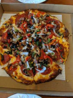 Main Street Pizza food