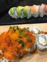 Maru Maki food