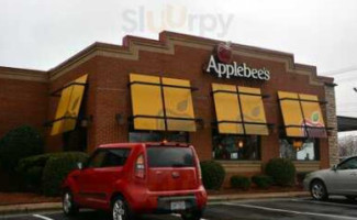 Applebee's Grill outside