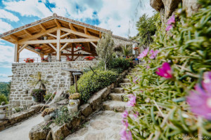 Ferme Auberge Les Champs D'aubignas outside