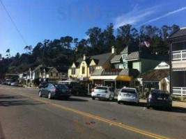 Cambria Coffee Den Roasting Co outside