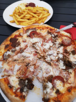 Picasso Steak Pizza food