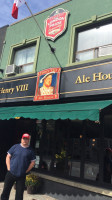 Henry Viii Ale House food