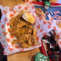 Popeyes Louisiana Kitchen inside