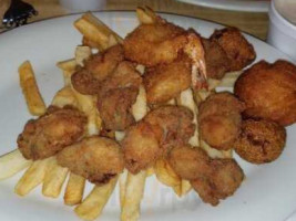 Dimba's Chicken Seafood food