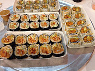 Rollbotto Sushi food