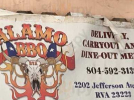 Alamo BBQ inside