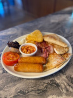 Carrick-a-rede And Grill food