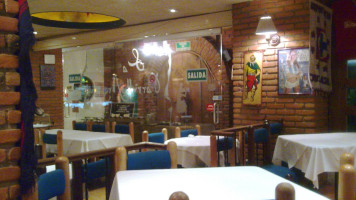 Fonda La Parrilla Argentina inside