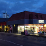 Spjald Superkiosk Udenfor