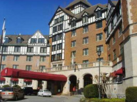 The Regency Room - The Hotel Roanoke & Conference Center outside