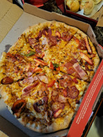 Domino's Pizza food