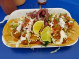 Mariscos Fili La Carreta food