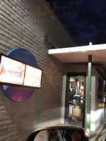 Sonic Drive-in outside