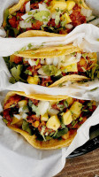 Y- Taco food