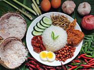 Nasi Lemak Backyard Damai food