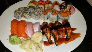 Taki Sushi food