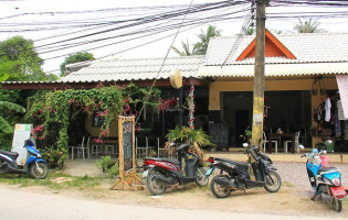 One Yoga Cafe inside