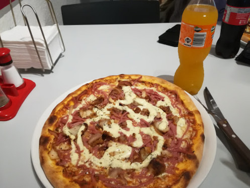 Babas Pizza Og Grill Mad