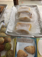 Great Island Bakery food