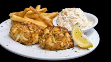 Macky's Bayside Grill food