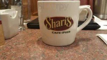 Shari's Cafe And Pies food