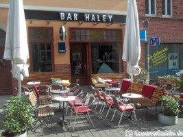 Bar Haley outside