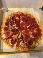 Little Caesars Pizza food