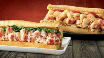 Quiznos Sub food