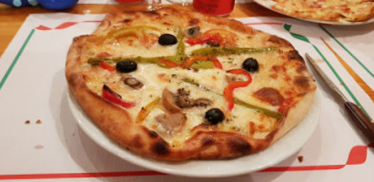 Pizzeria Forneria food