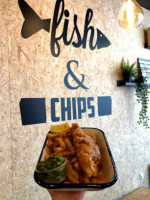 Poppy's Fish Chips Burger food