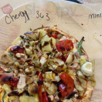 Mod Pizza food