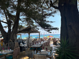 Le Cafe De La Plage food