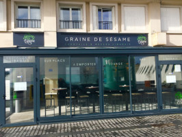 Graine De Sesame inside